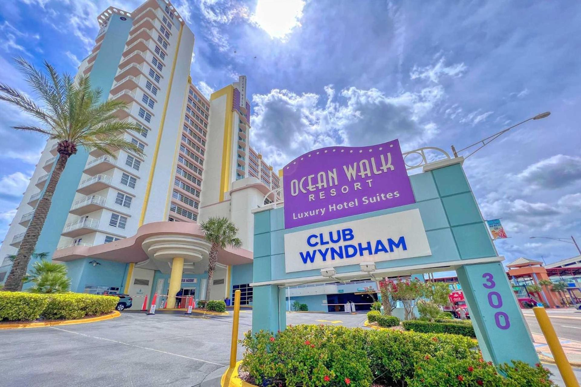 Penthouse 19th Floor Oasis Ocean * Daytona Beach