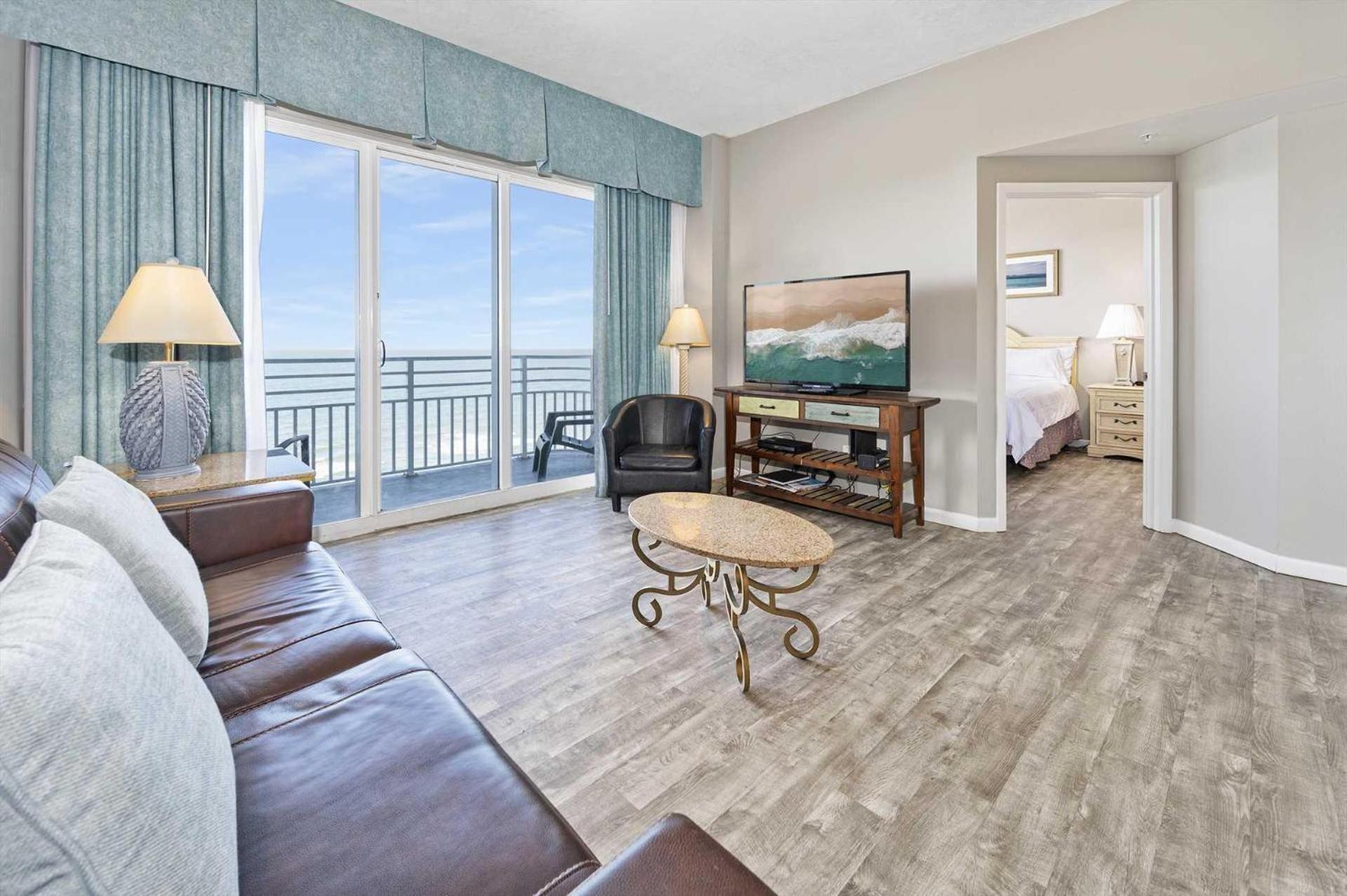 Penthouse 19th Floor Oasis Ocean * Daytona Beach